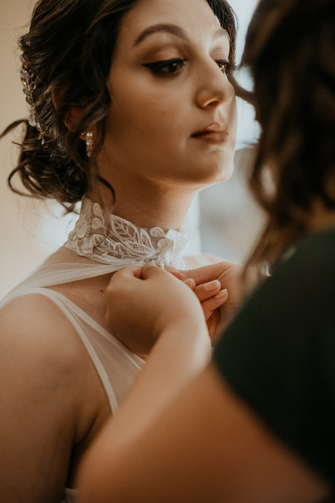 Bride getting ready for Indiana wedding ceremony