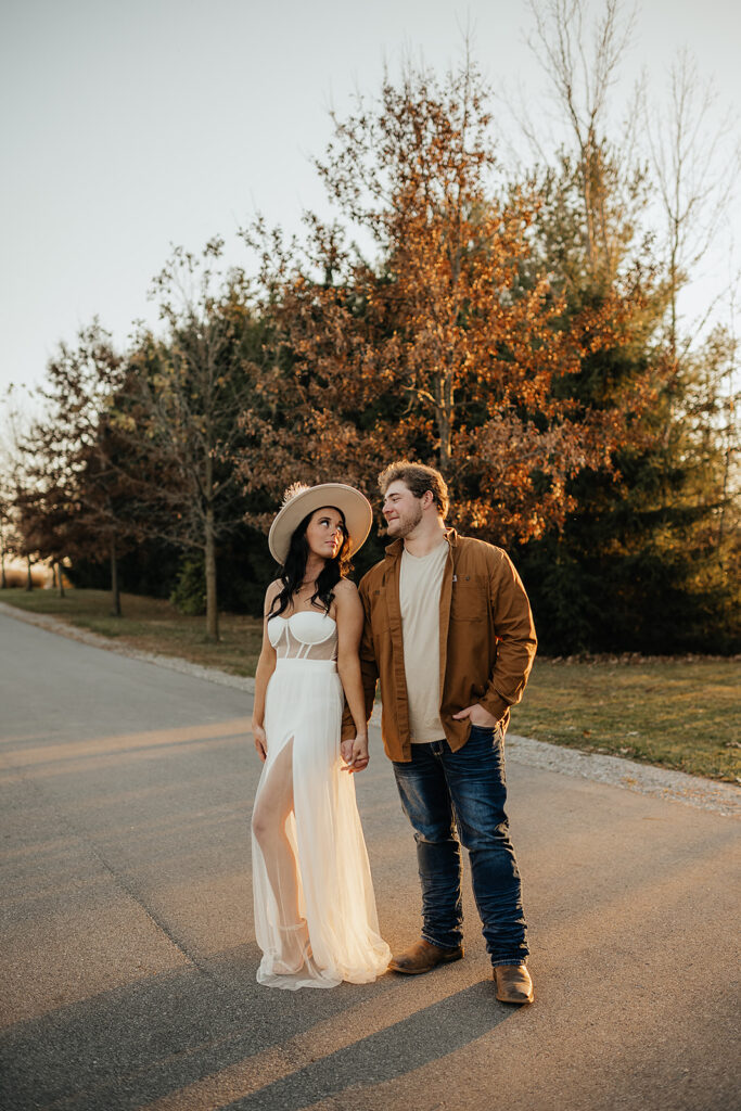 Boho fall engagement photos in Indiana