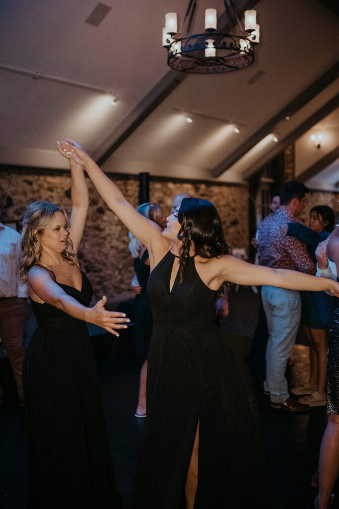 Open dancing at Michigan wedding