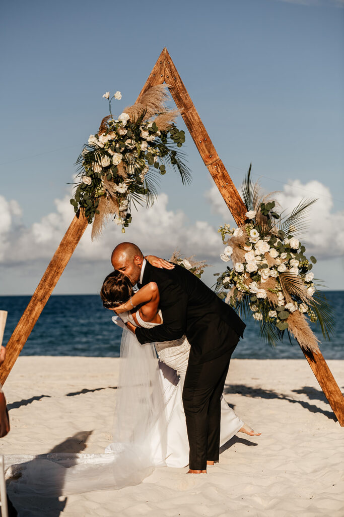 Beach wedding ceremony in Mexico