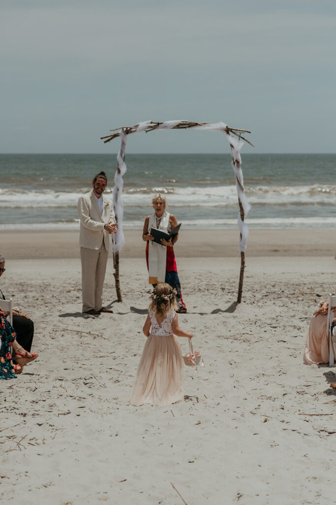 Beach elopement in Charleston SC captured by Charleston elopement photographer Kim Kaye Photography