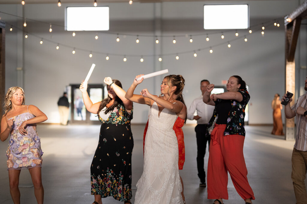 Guests dancing during open dancing