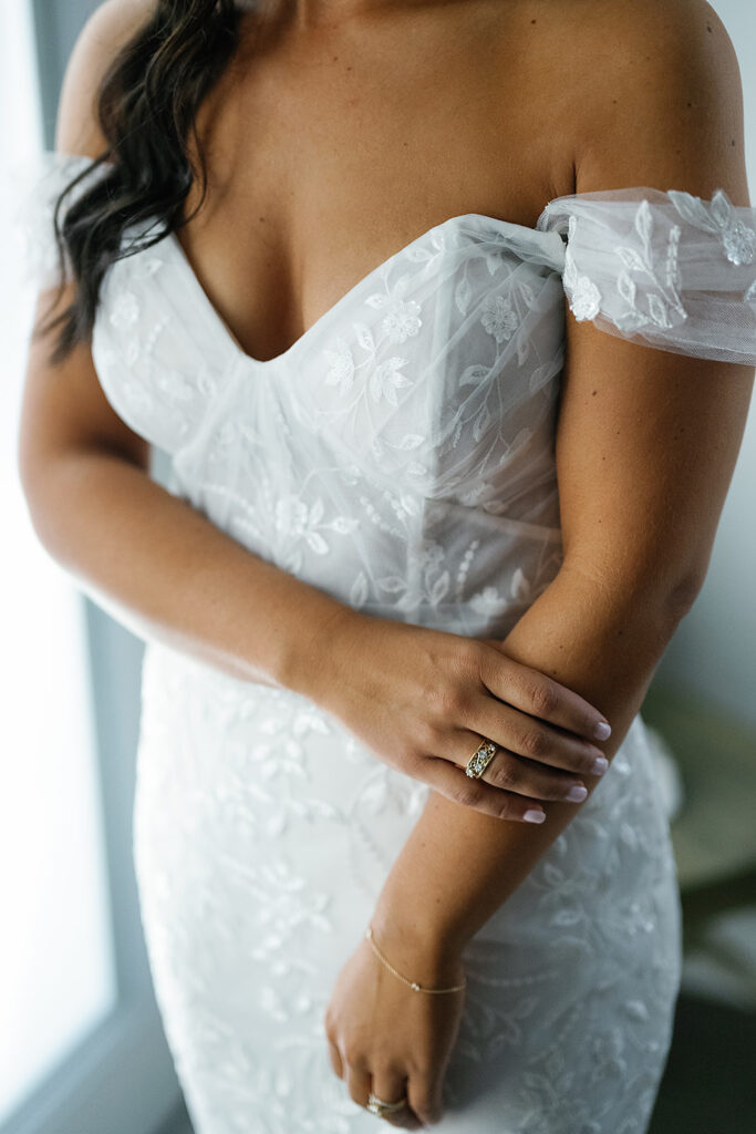 Shot of a bride wearing her wedding dress