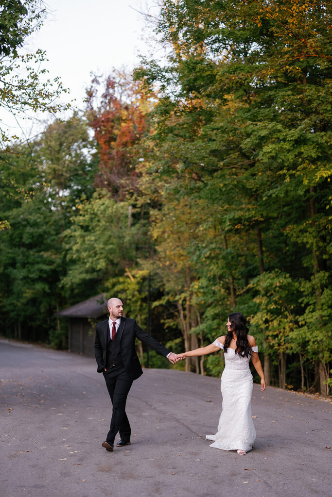 Bride and grooms fall outdoor wedding portraits from their Ritz Charles wedding in Indianapolis, Indiana