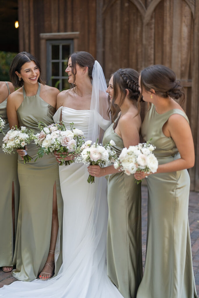 Bride and bridesmaids portraits from an Artisan Acres Estate wedding