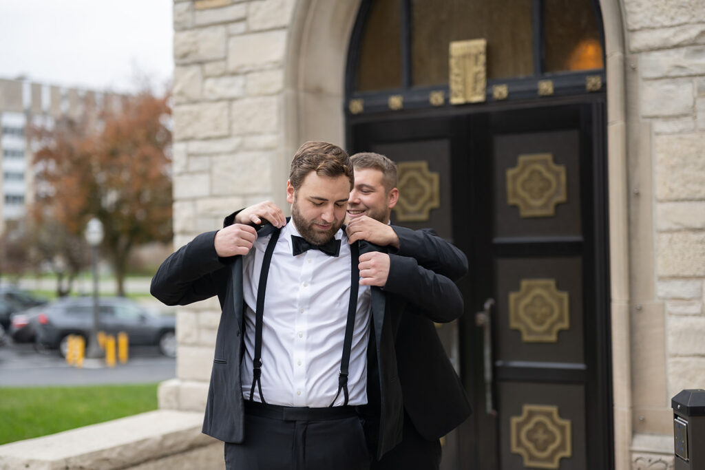 Groom and groomsmen getting ready