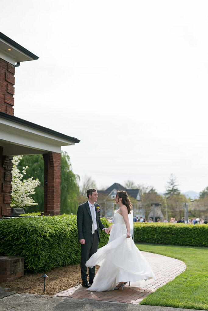 Bride and grooms outdoor portraits at The Bunn House