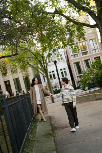 Chicago Engagement Photo inspo and locations